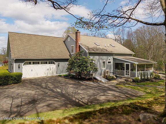 3rd image of 25 Vly Atwood Road