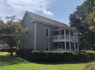 108 Augusta St, Westminster, SC 29693