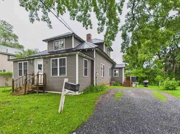 39 Park Street, Caribou, ME 04736