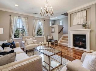 481 Chagall St, Mountain View, CA 94041