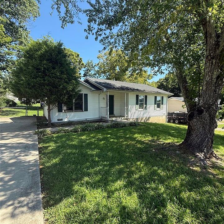 1st image of 102 Countryside Dr