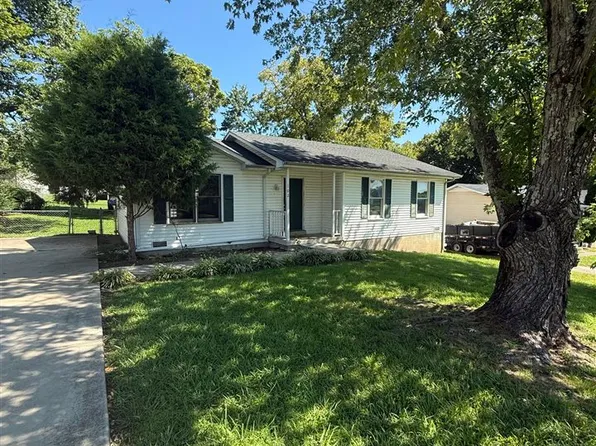 102 Countryside Dr, Bowling Green, KY 42101
