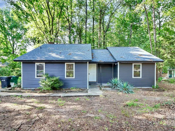 5223 Great Wagon Rd, Charlotte, NC 28215