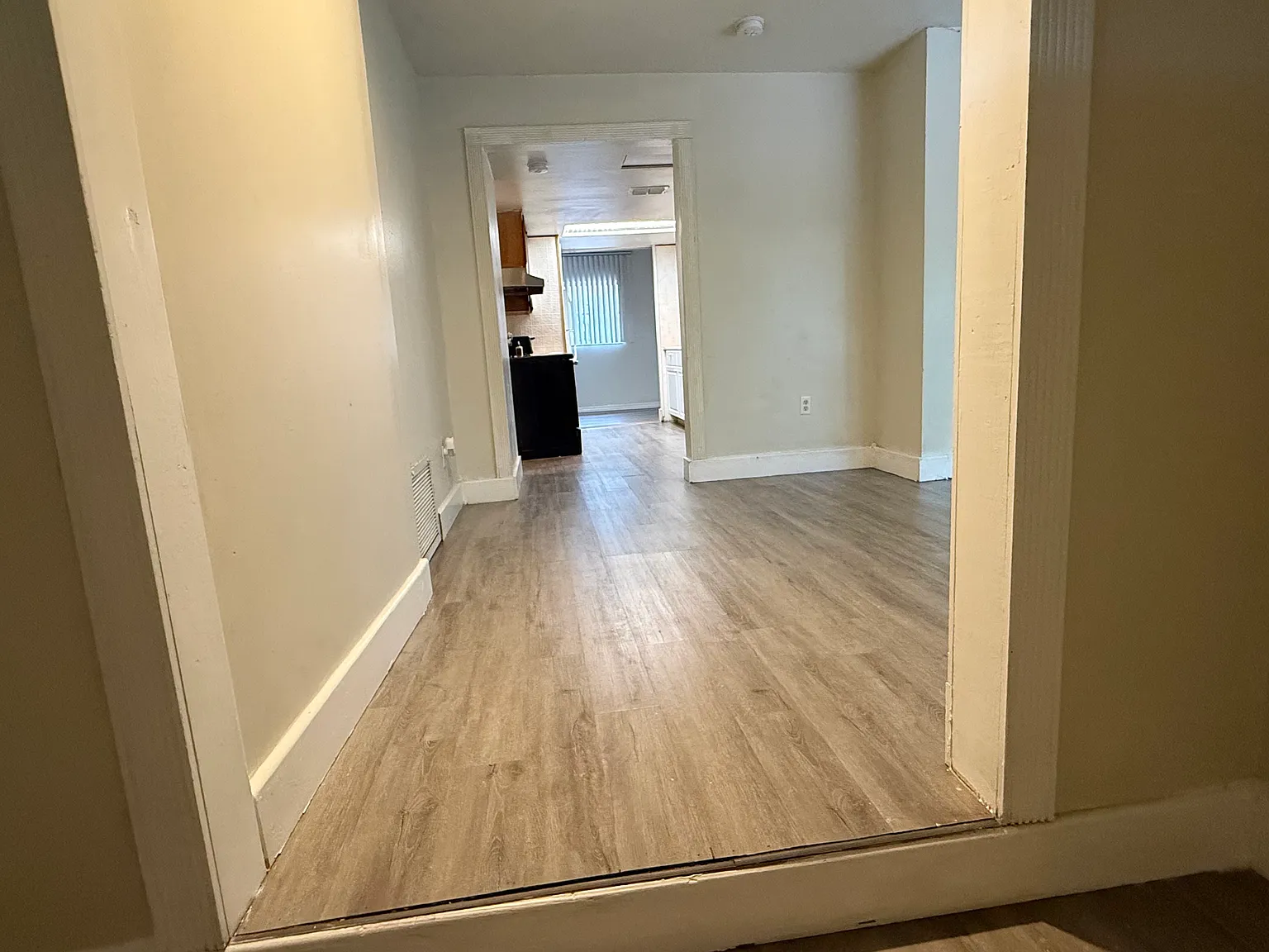2 bed, 1200 sqft, $1,400 — Photo 2