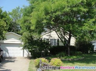 532 3rd St NW, Forest Lake, MN 55025