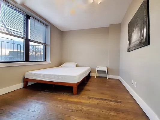 Rented by Sunshine Management Group, LLC | media 5