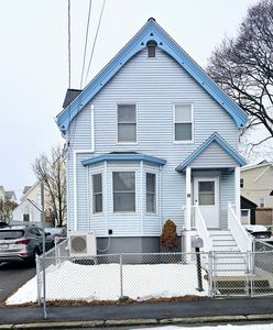 22 Temple Pl, Lynn, MA, 01905