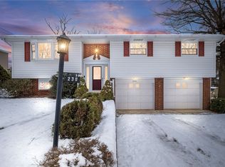 230 McJunkin Rd, Pittsburgh, PA 15239