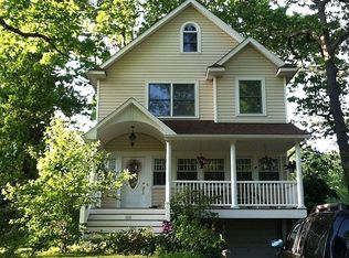 88 Cedar Rd, Wading River, NY 11792