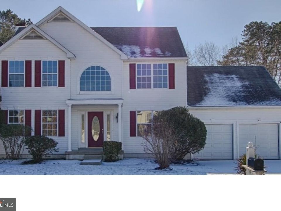 1st image of 41 Charleston Dr