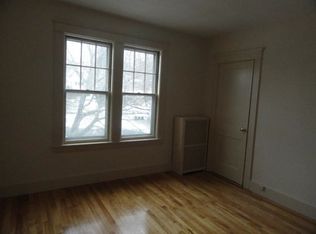 370 Hamilton St, Worcester, MA 01604