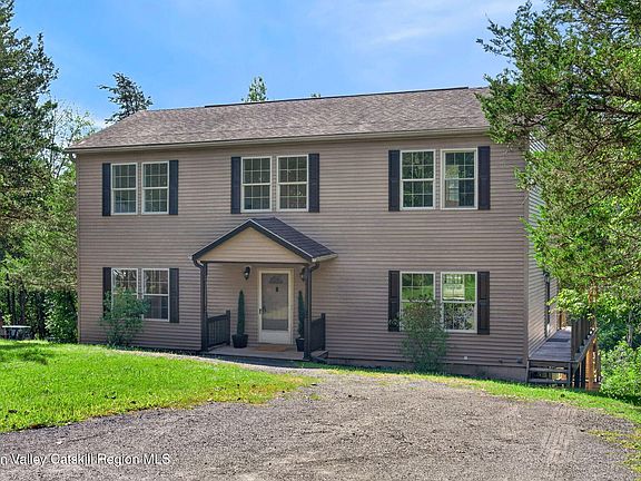4th image of 36 Old Baltus Court