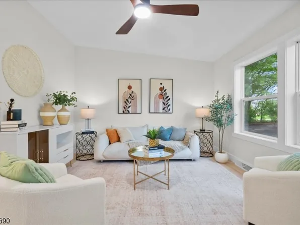 93 River View Way, Montague Twp., NJ 07827