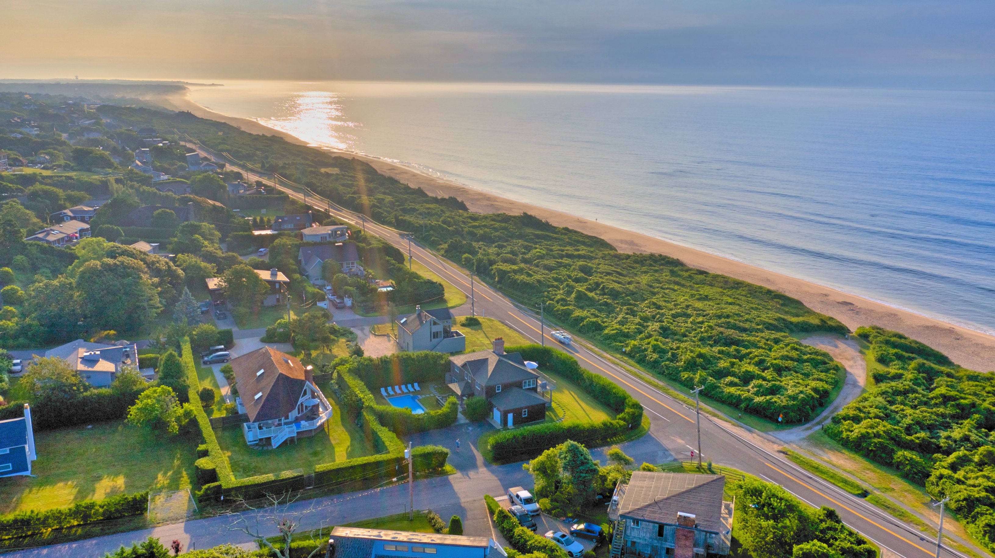 2 Wood Dr Hither Hills, Montauk, NY 11954 Out East