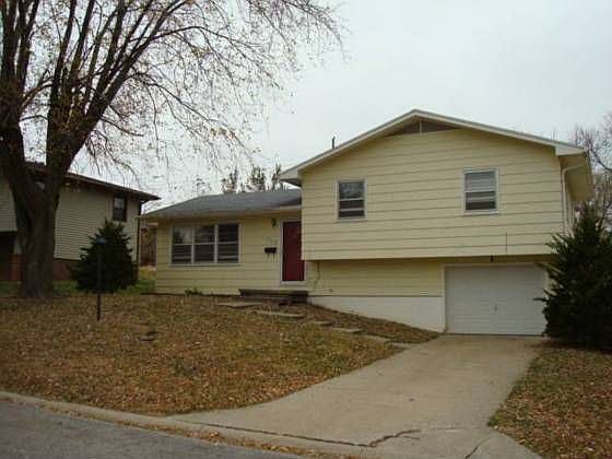 1st image of 2409 Big Pine Dr