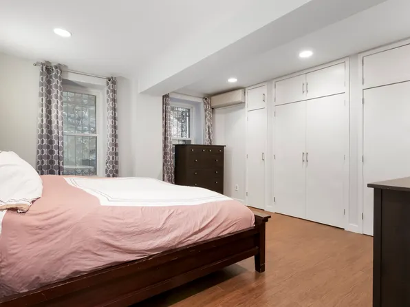 11 Sterling Place image 9 of 15