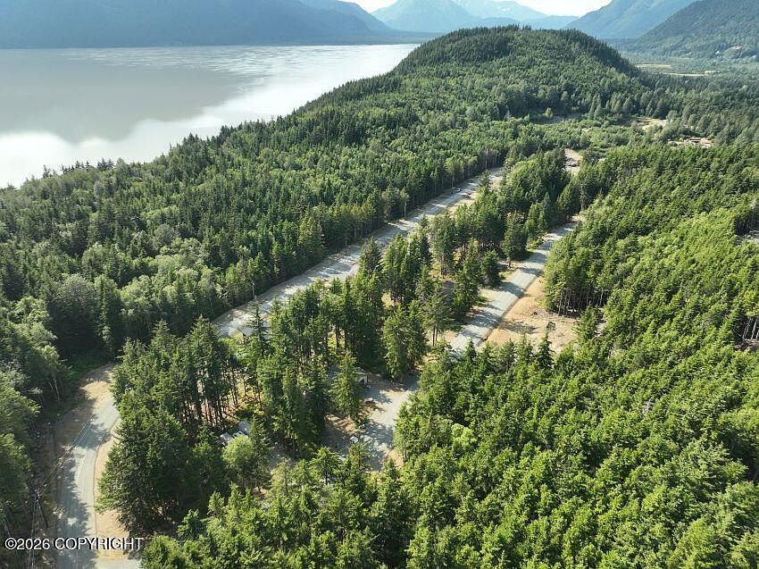 2nd image of 51 Major Rd