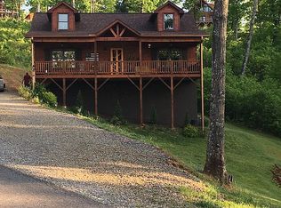 400 Paw Paw Trl, Murphy, NC 28906