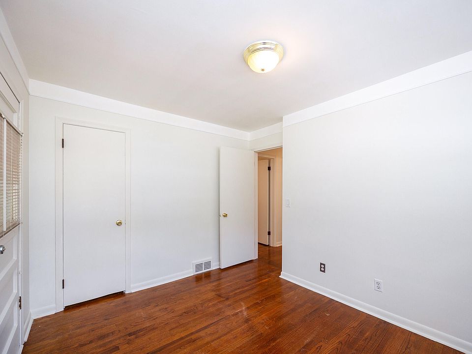 711 Kayser Ave, photo 25