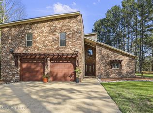 185 Neal Rd W, Florence, MS 39073