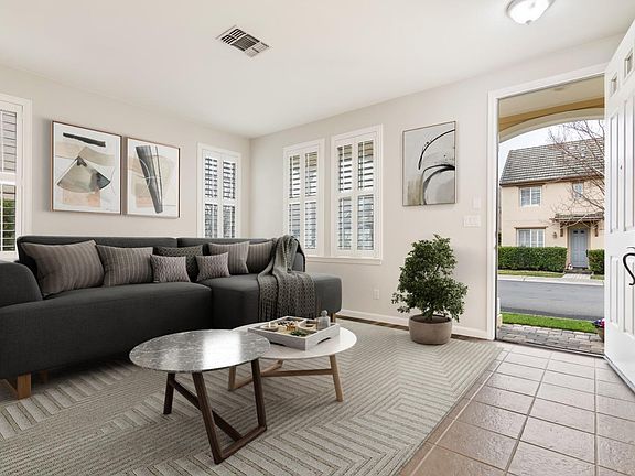 4th image of 4176 Summer Gate Avenue
