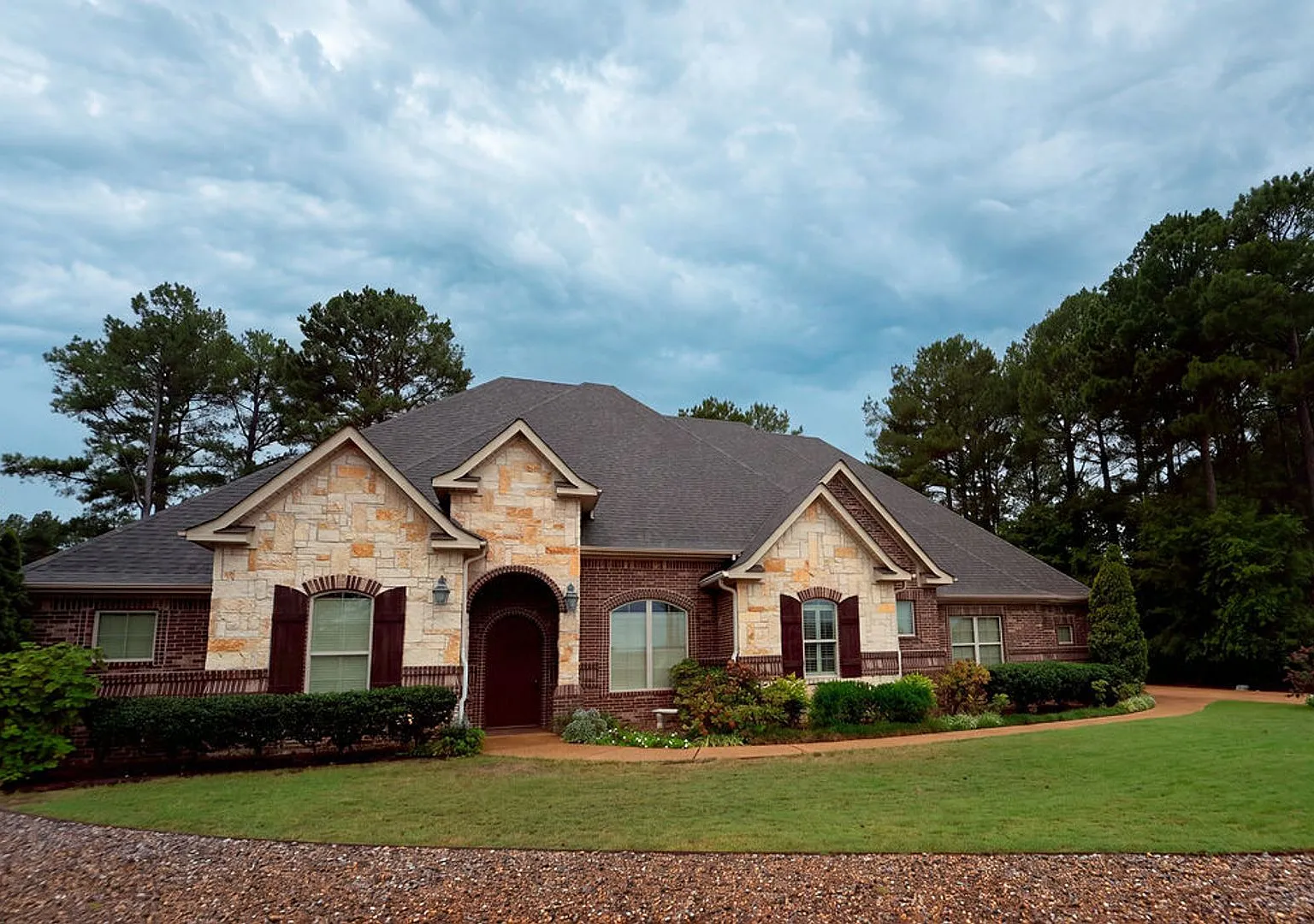 Dream Home on Isabella Golf Course!! — Photo 1