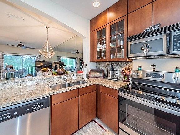 4th image of 2173 Tuscany Trce Unit 164