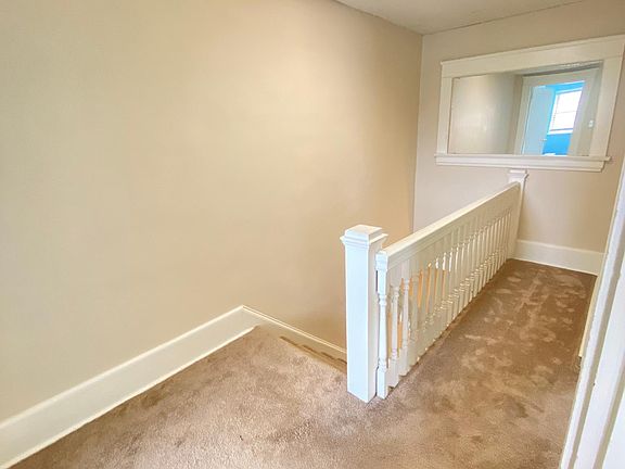 4th image of 114 Saint Clair Ave