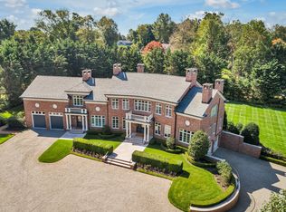 2 Willowbrook Rd, Rumson, NJ 07760