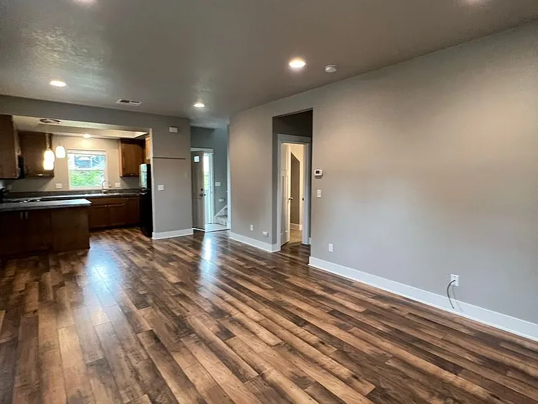1908 Alder St — Photo 8
