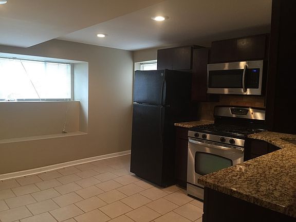 5th image of 7010 S Maplewood Ave