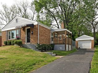7557 Drexel Dr, Saint Louis, MO 63130