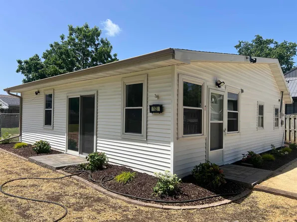 2126 S Park Ave, Beloit, WI 53511