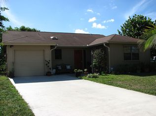 4762 Brook Dr, West Palm Beach, FL 33417