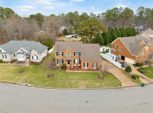8 Wornom Farm Rd, Poquoson, VA 23662