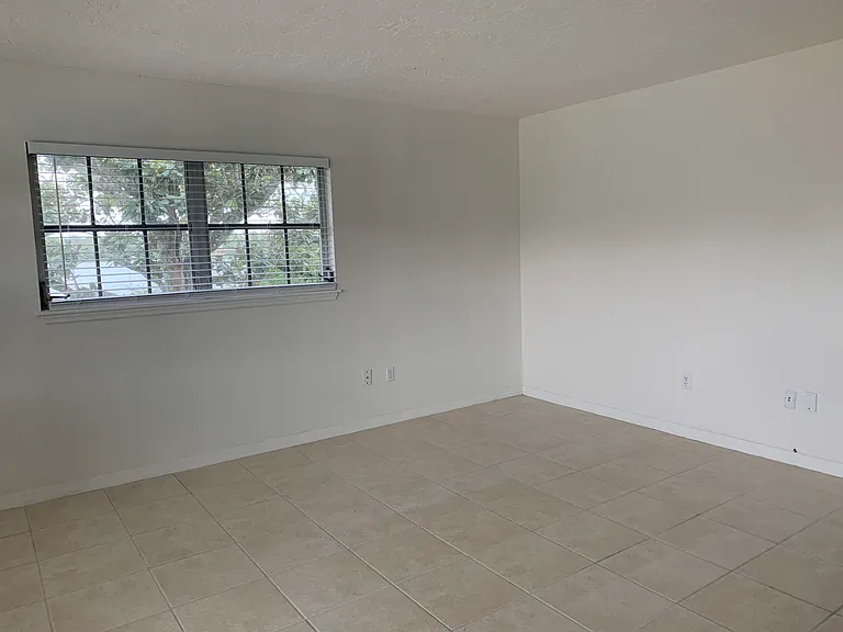 2887 S Osceola Ave #D9 — Photo 12