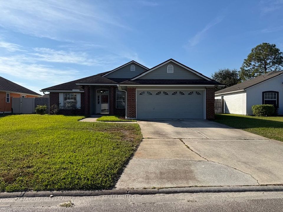1st image of 2462 Bentwater Dr W