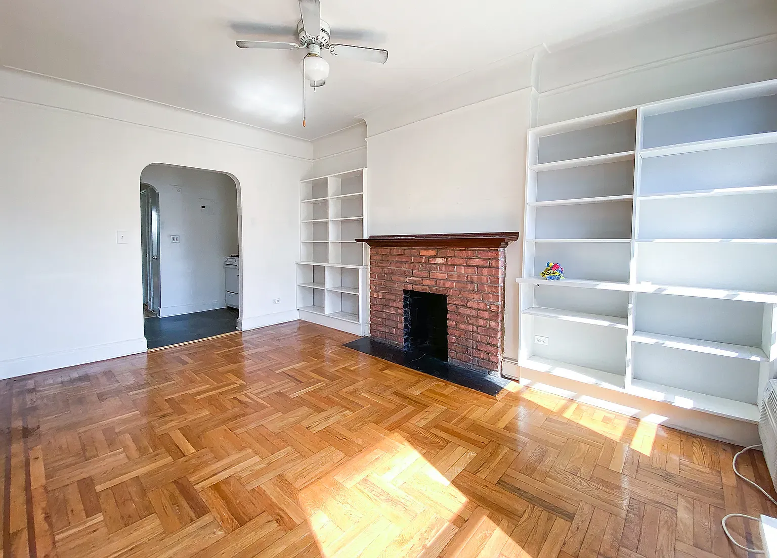 341 East 22nd Street — Photo 3