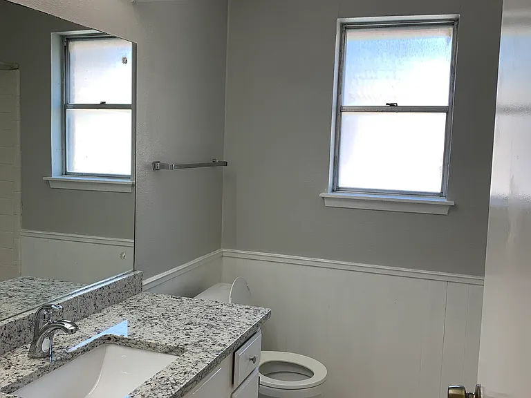 105 Travertine Ln #B — Photo 16