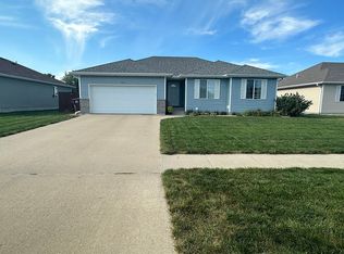 601 E 25th St, South Sioux City, NE 68776