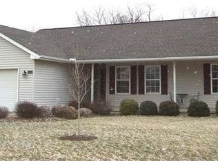 2115 Cole St, East Peoria, IL 61611