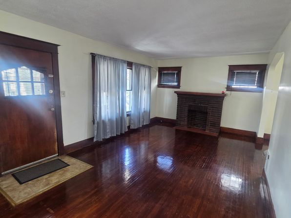 87 Laird Ave #1