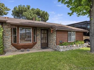 9427 W Heaney Cir, Santee, CA 92071