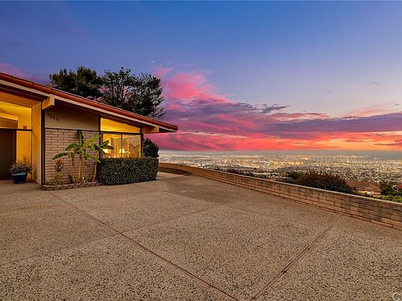 5th image of 30031 Knoll View Dr