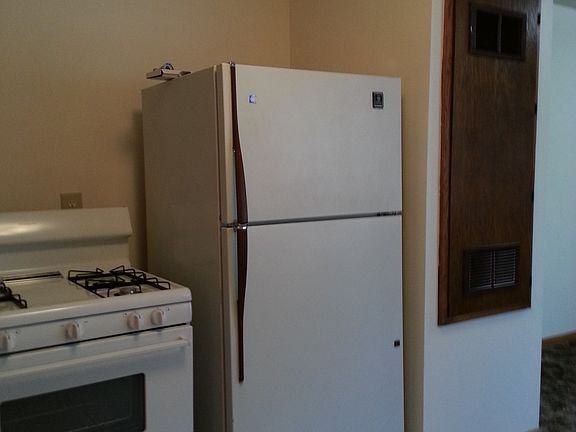 Stove Refrigerator and Central AC