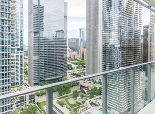 259 N Columbus Dr #407, Chicago, IL 60601