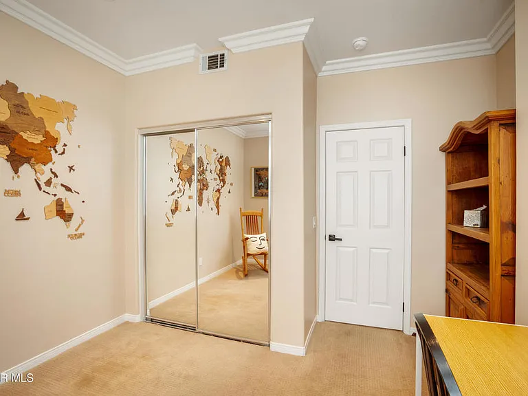 1004 Lambourne Pl — Photo 22
