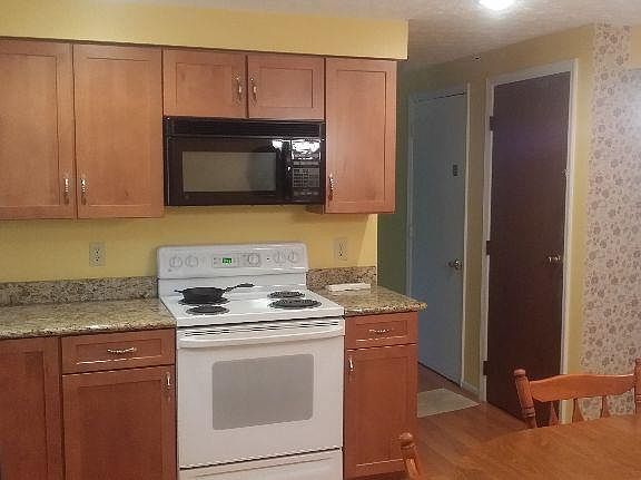 4th image of 5938 Hickoryknoll Dr