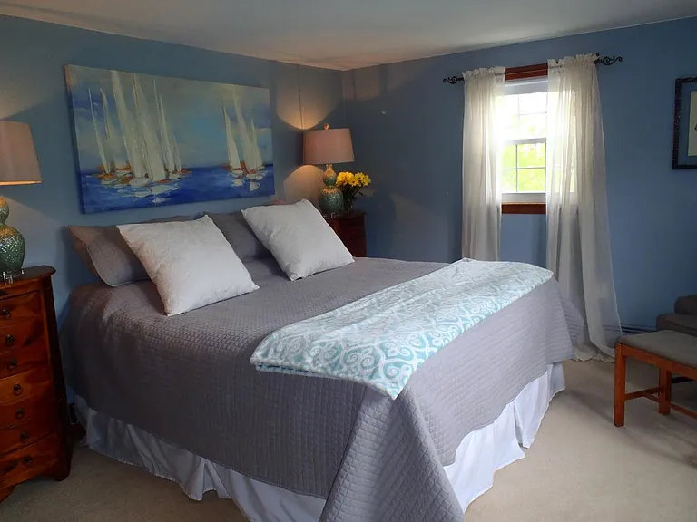 Bedroom 1, King with large walk-in closet