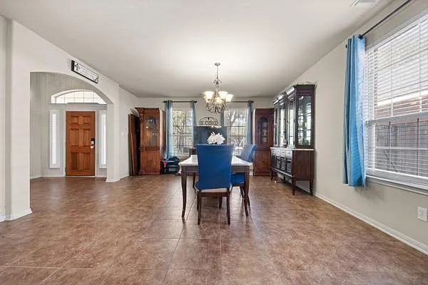 15818 Mossy Shores Ct — Photo 12